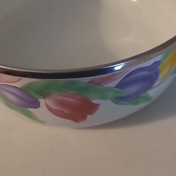 Tulip Enamel Bowl with Silver Rim - Picture 6 of 7
